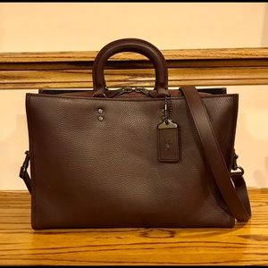 Coach Rogue Brief with Optional Chain Detail